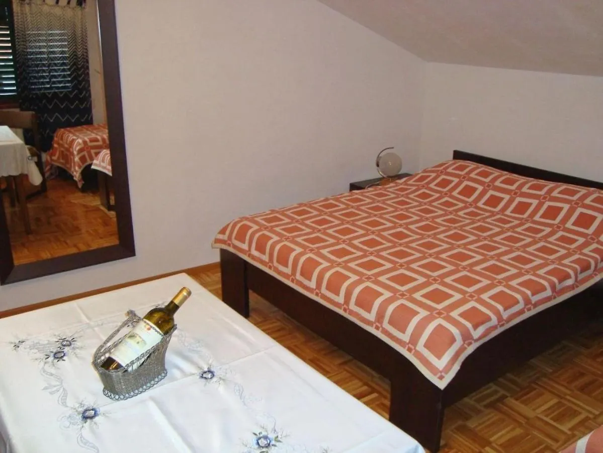 Apartment Sukosan 14742A